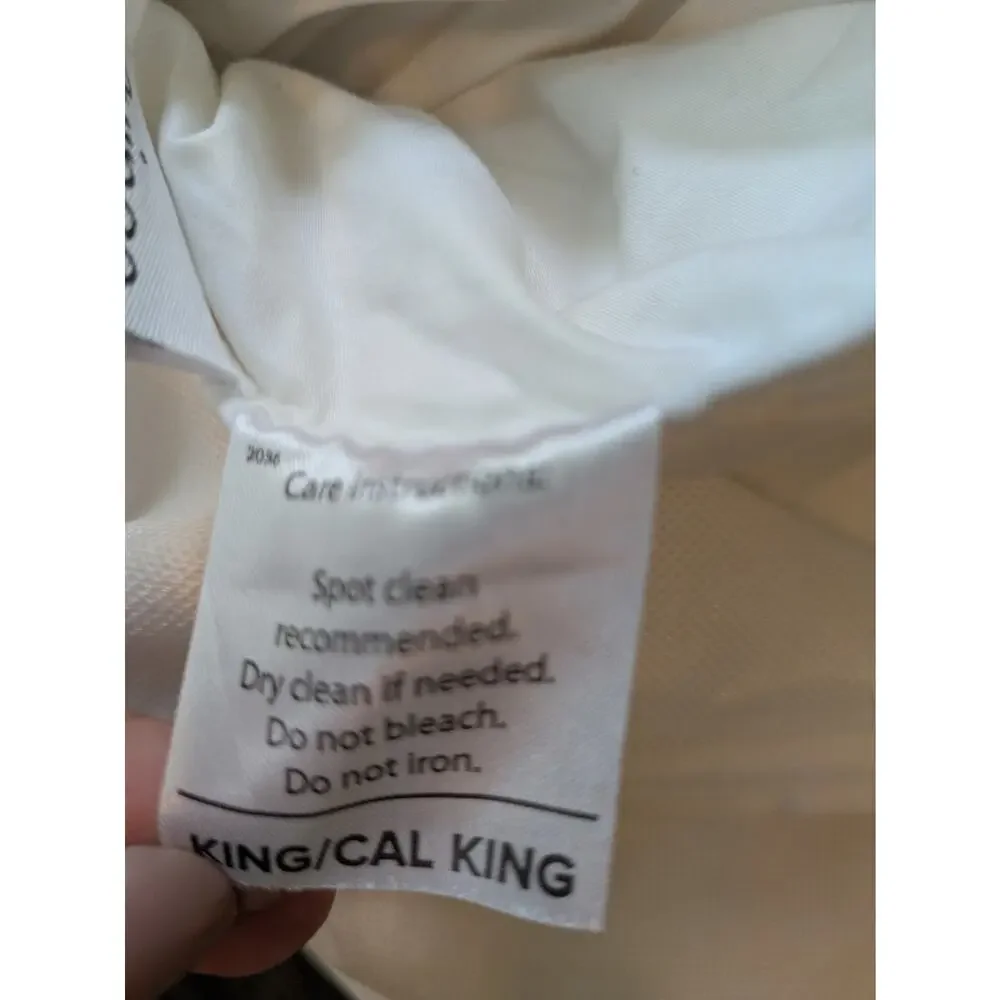 Quince Luxe Goose KING Down Duvet Insert All Season Comforter Calif King NEW